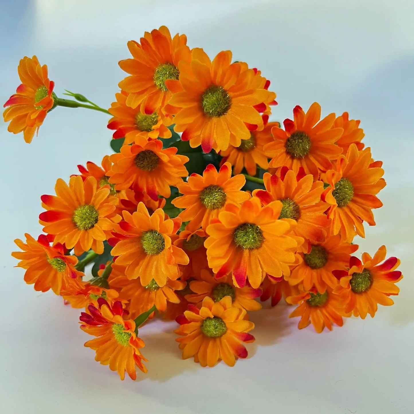 21 Heads Of Sunflowers Small Daisies Bouquets Of Chamomile Wedding Decoration Materials Home Decoration DIY Artificial Flowers C