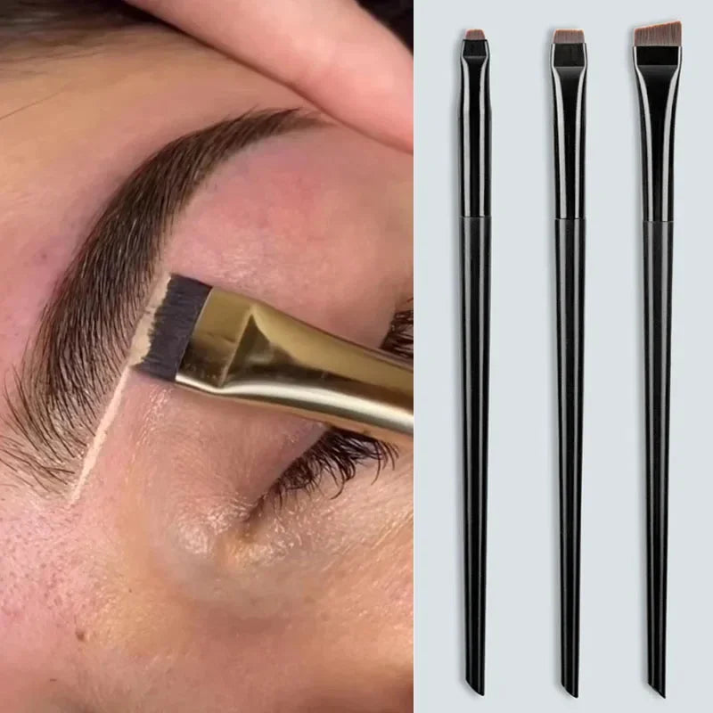 CNK Eyeliner & Brow Brush