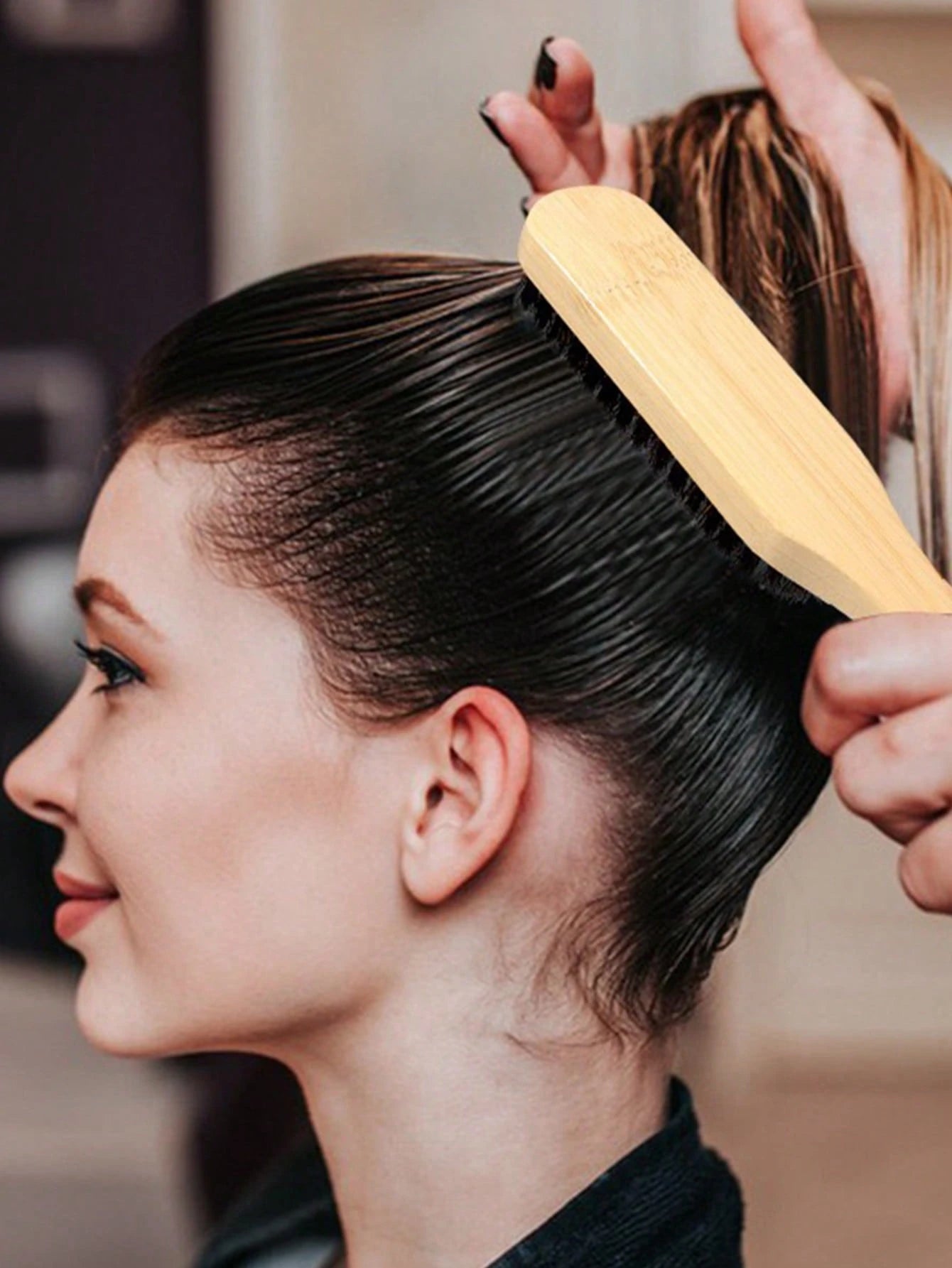 Smooth Bristle Comb Styling Brush