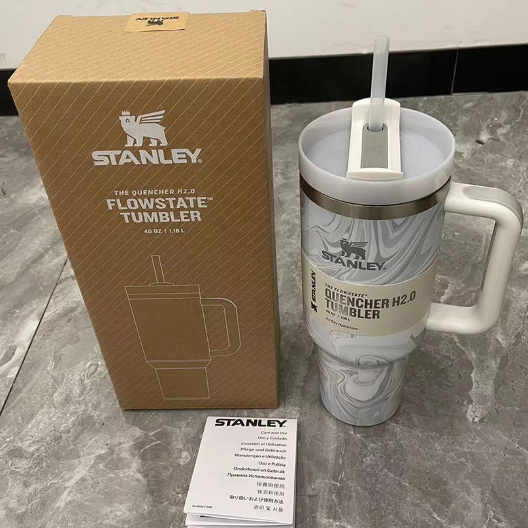 Stanley Tumbler 40oZ With Handle and Straw